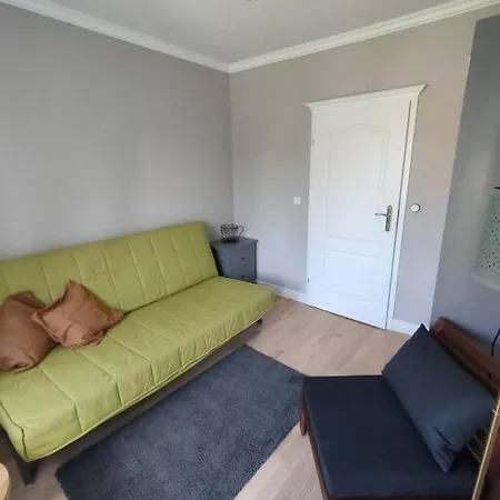 Brook-stone Appartement *